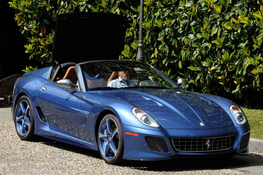  Ferrari Superamerica 45 2011 года  (фото 11 из 27)